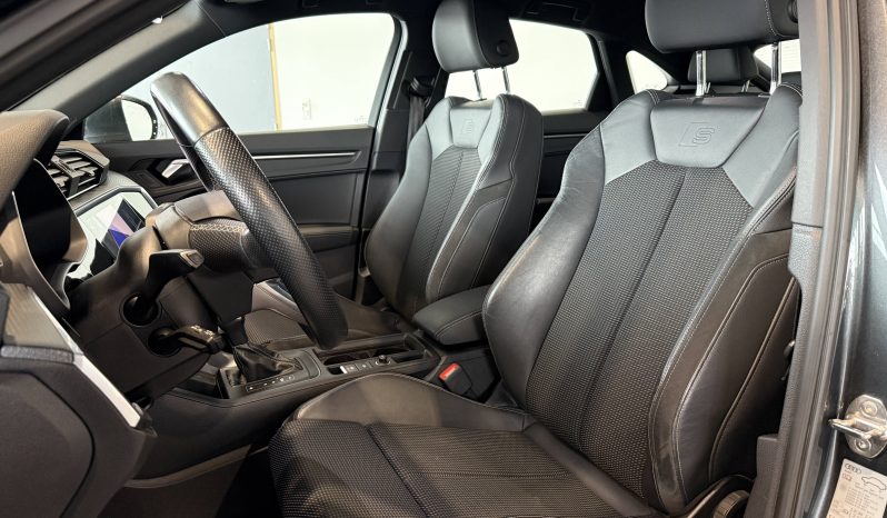 								AUDI Q3 Sportback 35 TFSI 150 ch S tronic 7 S line full									