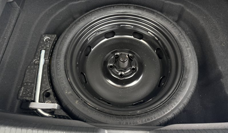 								VOLKSWAGEN Golf 1.0 TSI OPF 110 BVM6 Life full									