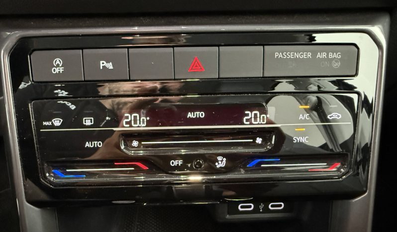 								VOLKSWAGEN T-Cross 1.0 TSI 110 Start/Stop DSG7 R-Line full									