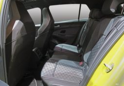 										VOLKSWAGEN Golf 1.5 eTSI EVO2 150 DSG7 R-Line Edition full									