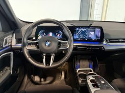 										BMW X1 sDrive 18i 136ch DKG7 M Sport full									