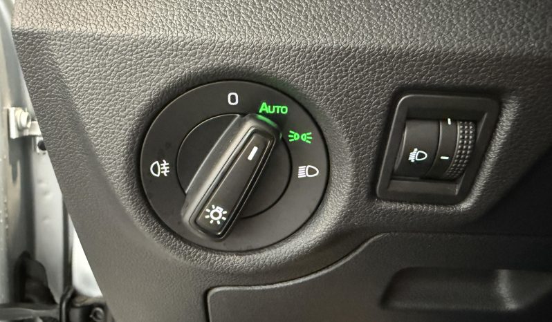 								SKODA Kamiq 1.0 TSI Evo 110 ch BVM6 Ambition full									