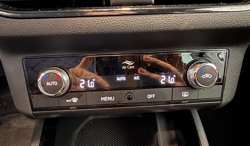 								SKODA Kamiq 1.0 TSI Evo 110 ch BVM6 Ambition full									