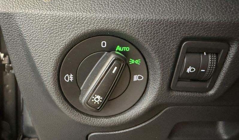 								SKODA Kamiq 1.0 TSI 95 ch BVM5 Ambition full									