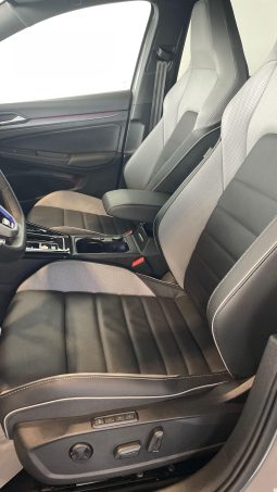 										VOLKSWAGEN Golf 1.5 eHybrid 272 DSG6 GTE full									