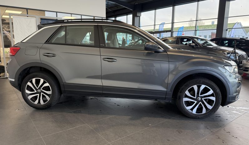 								VOLKSWAGEN T-Roc 1.0 TSI 110 Start/Stop BVM6 Active full									
