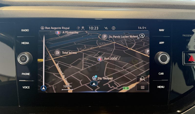 								VOLKSWAGEN Taigo 1.0 TSI 110 DSG7 R-Line full									