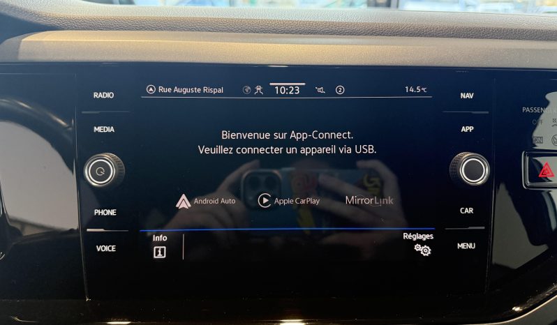 								VOLKSWAGEN Taigo 1.0 TSI 110 DSG7 R-Line full									