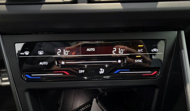 								VOLKSWAGEN Taigo 1.0 TSI 110 DSG7 R-Line full									