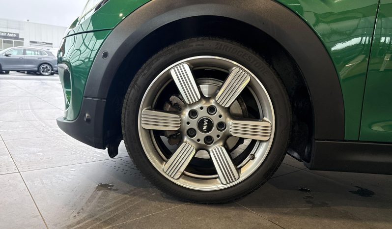 								MINI Hatch 3 Portes Cooper 136 ch BVA7 Edition 60 Years full									