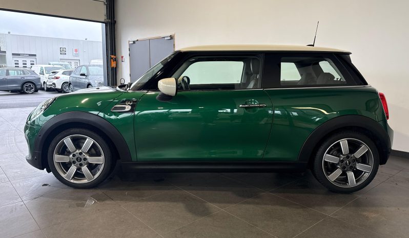 								MINI Hatch 3 Portes Cooper 136 ch BVA7 Edition 60 Years full									