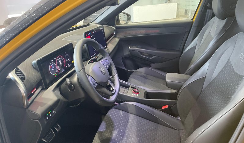 								VOLKSWAGEN T-Roc 1.5 eTSI EVO2 Hybrid 150 ch DSG7 R-Line full									