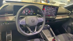 										VOLKSWAGEN T-Roc 1.5 eTSI EVO2 Hybrid 150 ch DSG7 R-Line full									