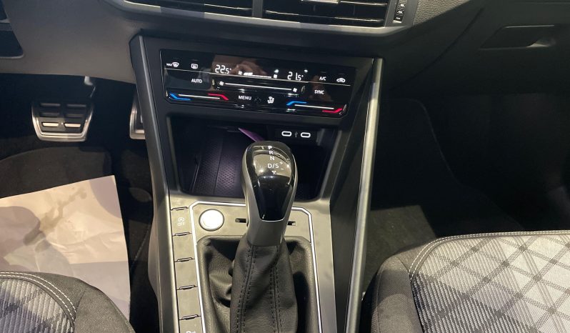 								VOLKSWAGEN TAIGO 1.0 TSI 115 CH DSG7 R LINE full									