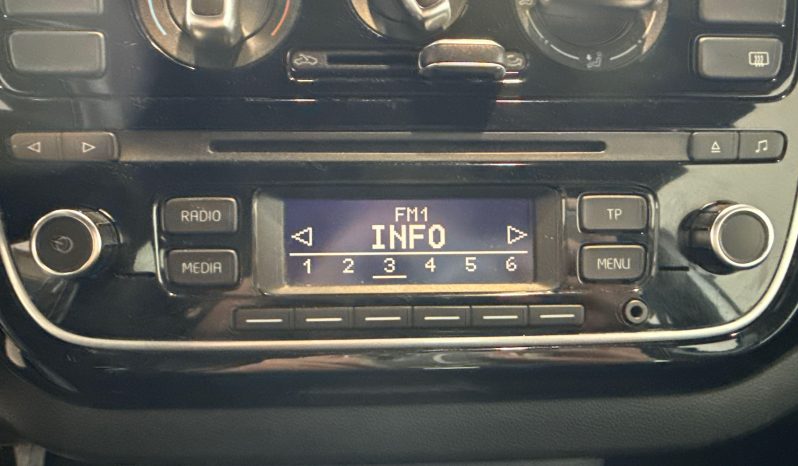 								VOLKSWAGEN Up 1.0 75 Up! Club full									