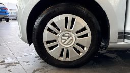 										VOLKSWAGEN Up 1.0 75 Up! Club full									