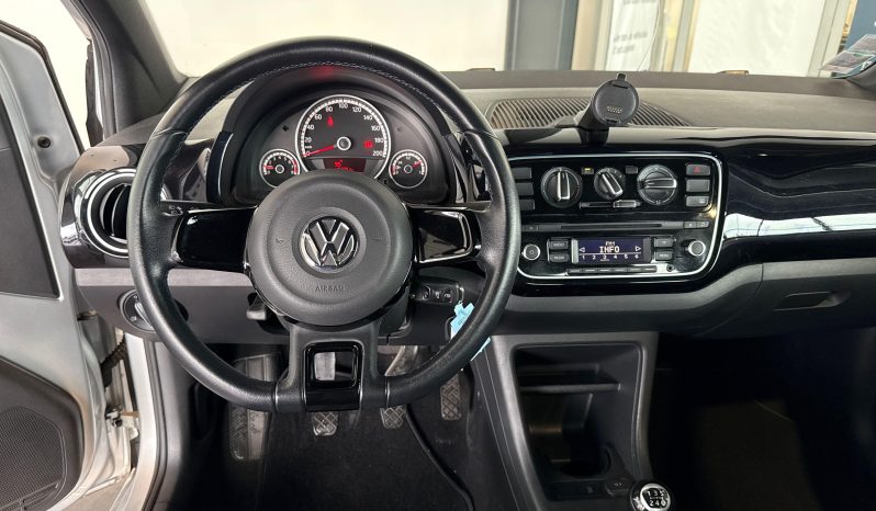								VOLKSWAGEN Up 1.0 75 Up! Club full									