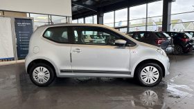 VOLKSWAGEN Up 1.0 75 Up! Club