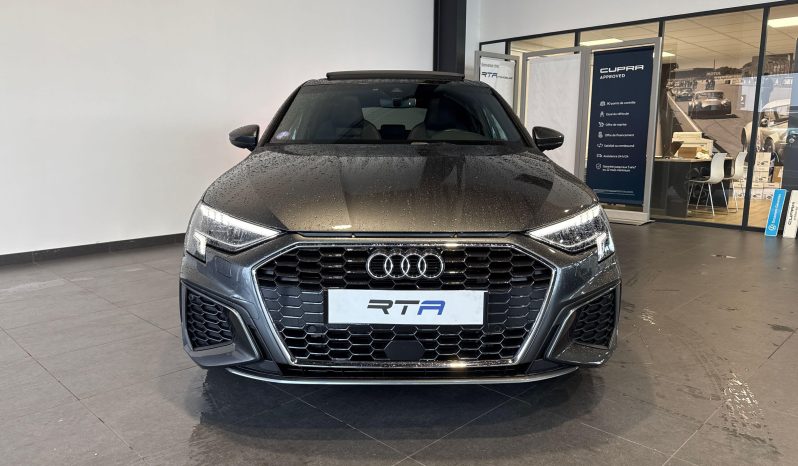 								AUDI A3 Sportback 40 TFSIe 204 S tronic 6 S Line full									