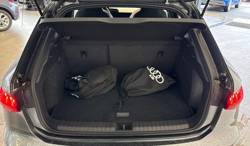 								AUDI A3 Sportback 40 TFSIe 204 S tronic 6 S Line full									