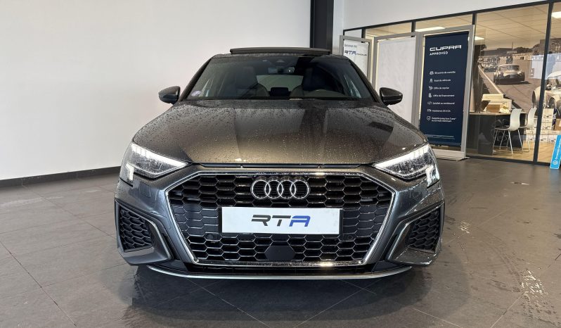 								AUDI A3 Sportback 40 TFSIe 204 S tronic 6 S Line full									