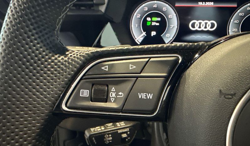 								AUDI A3 Sportback 40 TFSIe 204 S tronic 6 S Line full									