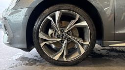 										AUDI A3 Sportback 40 TFSIe 204 S tronic 6 S Line full									