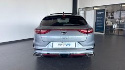 										KIA PROCEED 1.6 CRDi 136 ch ISG DCT7 GT Line full									