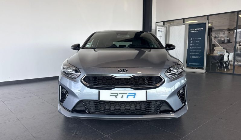 								KIA PROCEED 1.6 CRDi 136 ch ISG DCT7 GT Line full									