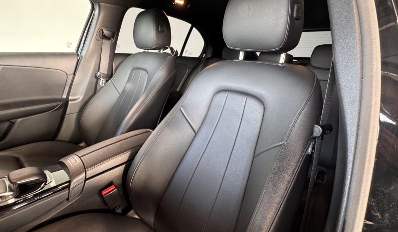 								MERCEDES Classe A 180 d 7G-DCT Business Line full									