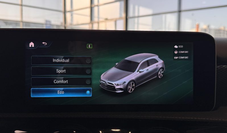 								MERCEDES Classe A 180 d 7G-DCT Business Line full									