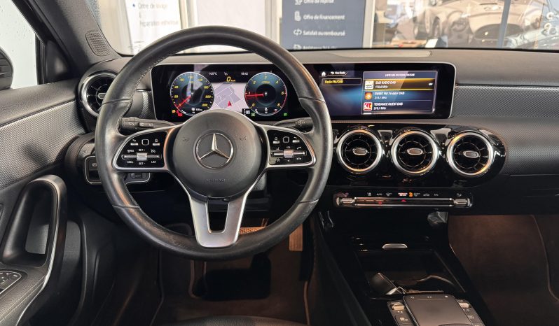 								MERCEDES Classe A 180 d 7G-DCT Business Line full									