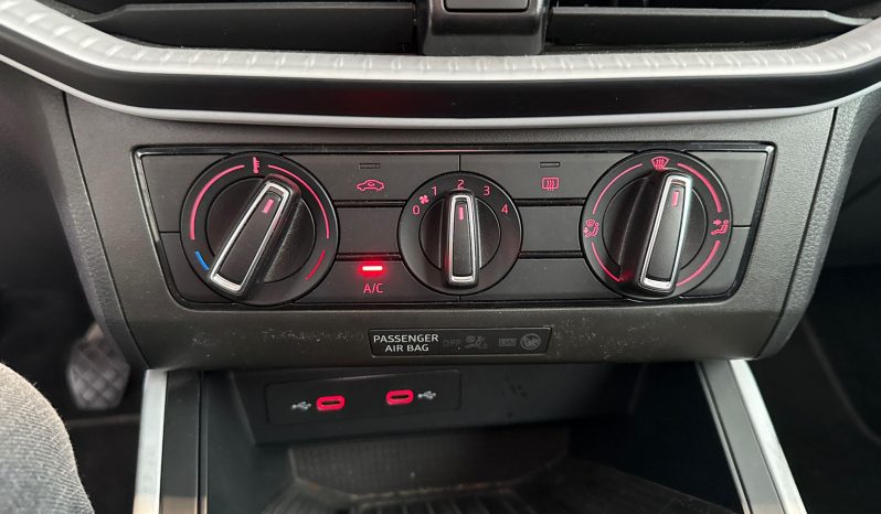 								SEAT Arona 1.0 TSI 95 ch Start/Stop BVM5 Copa full									