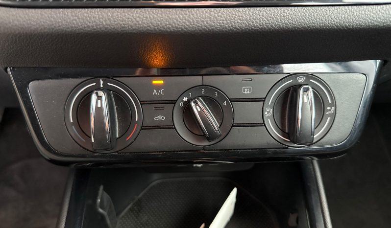 								SKODA Fabia 1.0 MPI 65 ch BVM5 Ambition full									