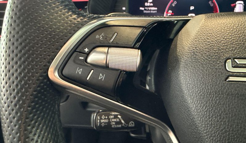 								SKODA Kamiq 1.0 TSI Evo 2 116 ch DSG7 Monte Carlo full									