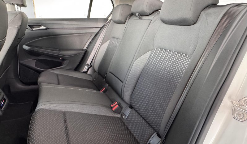 								VOLKSWAGEN Golf 1.0 TSI OPF 110 BVM6 Active full									