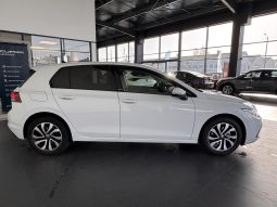 										VOLKSWAGEN Golf 1.0 TSI OPF 110 BVM6 Active full									