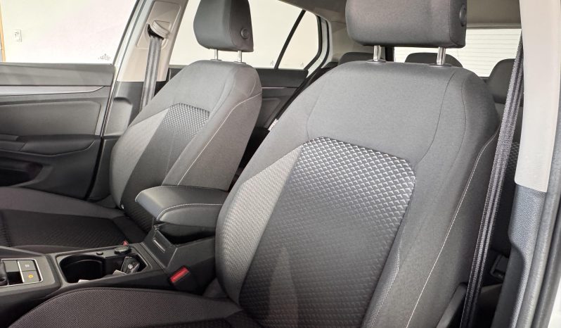 								VOLKSWAGEN Golf 1.0 TSI OPF 110 BVM6 Active full									