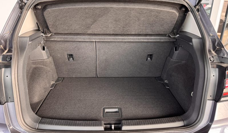 								VOLKSWAGEN T-Cross 1.0 TSI 95 Start/Stop BVM5 Life Tech full									