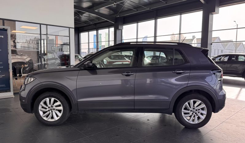 								VOLKSWAGEN T-Cross 1.0 TSI 95 Start/Stop BVM5 Life Tech full									