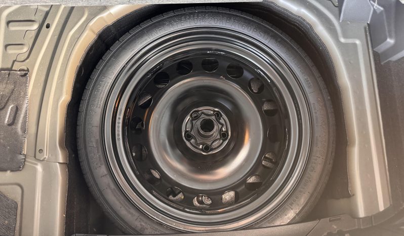 								VOLKSWAGEN T-Cross 1.0 TSI 95 Start/Stop BVM5 Life Tech full									