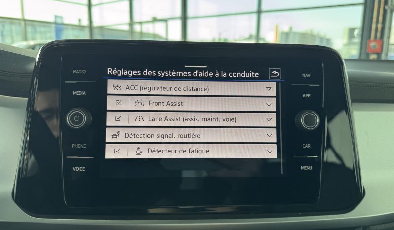 								VOLKSWAGEN T-Roc 1.0 TSI 110 Start/Stop BVM6 Life Plus full									