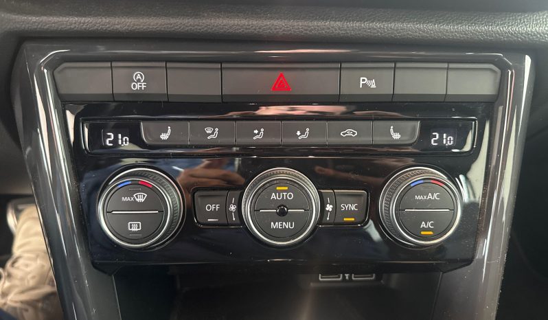 								VOLKSWAGEN T-Roc 2.0 TDI 150 Start/Stop DSG7 4Motion First Edition full									