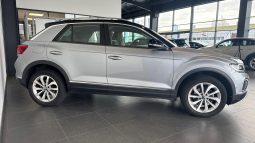 										VOLKSWAGEN T-Roc 1.5 TSI EVO2 150 Start/Stop BVM6 Style full									