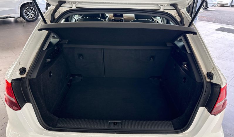 								AUDI A3 Sportback 30 TDI 116 A3 full									