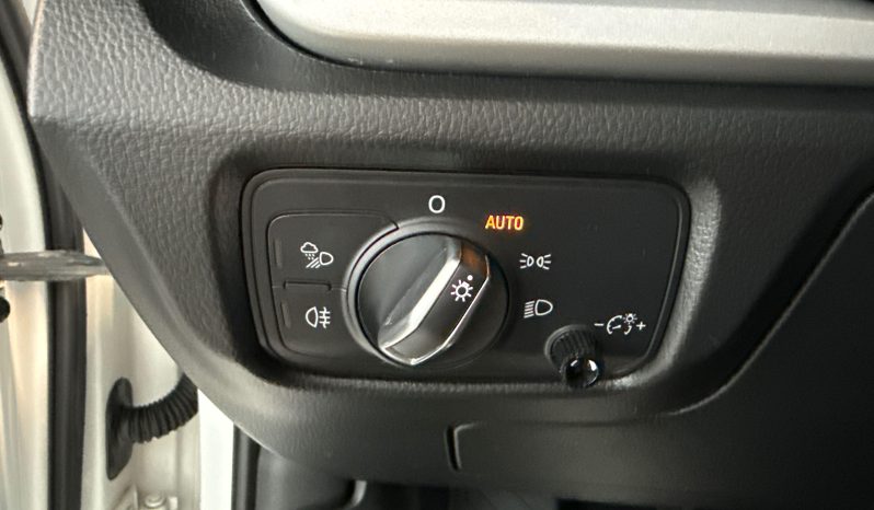 								AUDI A3 Sportback 30 TDI 116 A3 full									