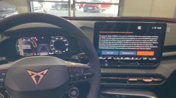 										CUPRA Terramar 1.5 eHybrid 272 ch DSG6 VZ full									