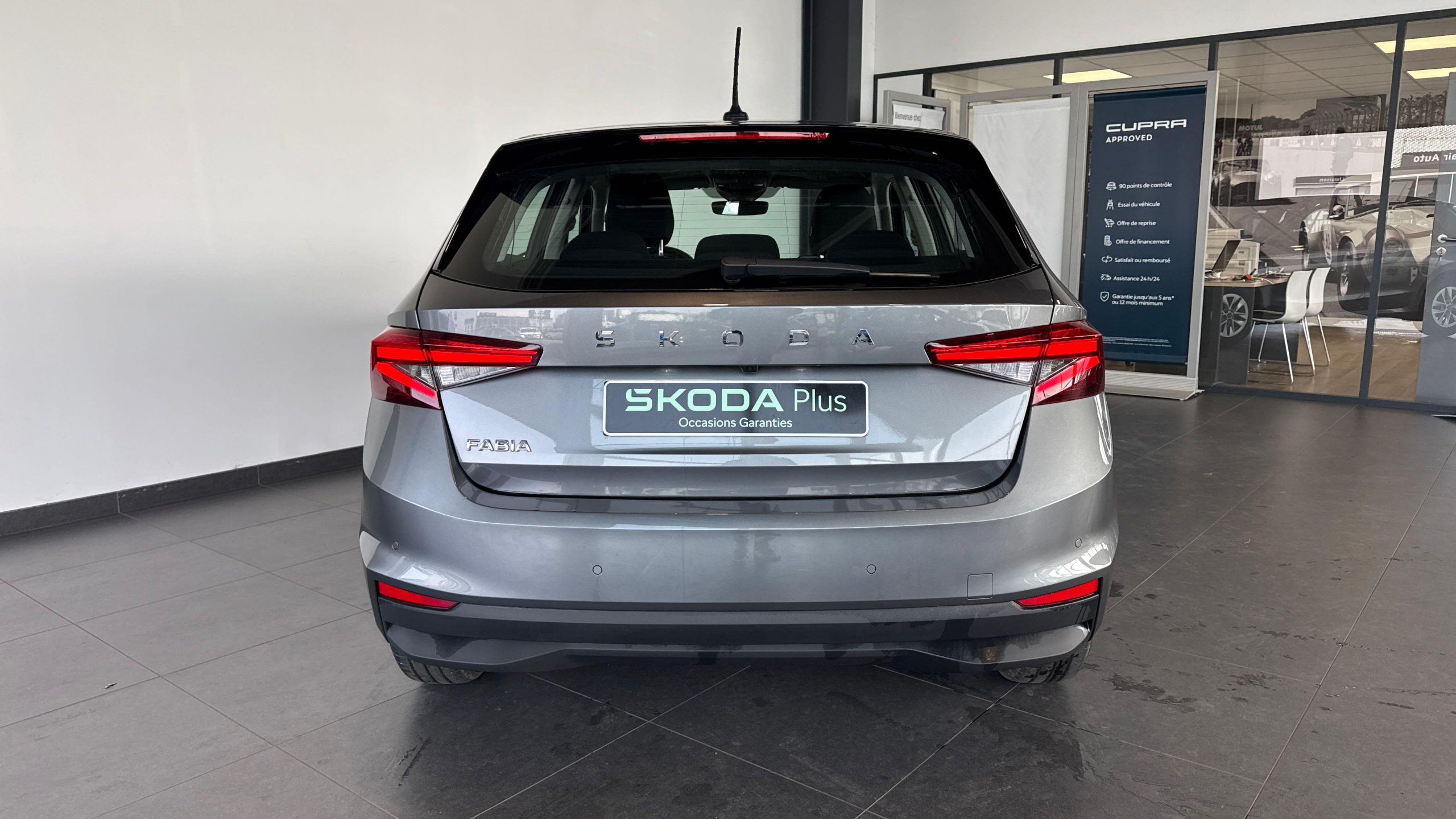 SKODA Fabia 1.0 TSI 95 ch EVO 2 BVM5 Selection