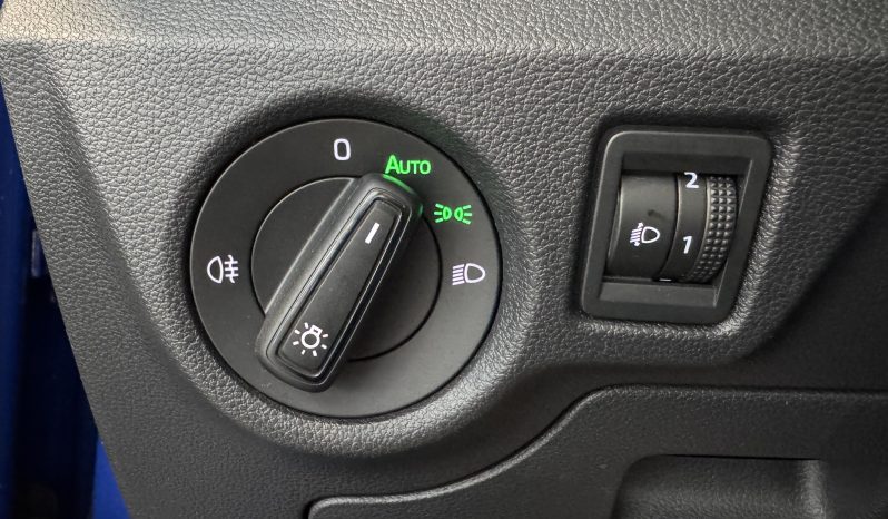 								SKODA Kamiq 1.0 TSI 95 ch BVM5 Ambition full									