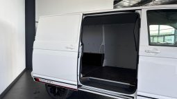 										VOLKSWAGEN UTILITAIRES TRANSPORTER 6.1 VAN L1H1 2.0 TDI 198 DSG7 EDITION full									